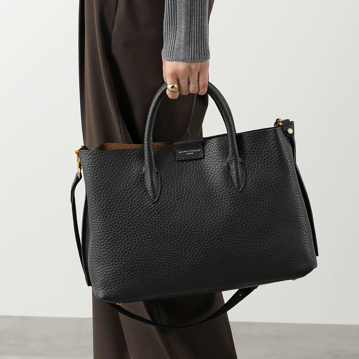 GIANNI CHIARINI（ジャンニ キアリーニ） ハンドバッグ ARETHA L