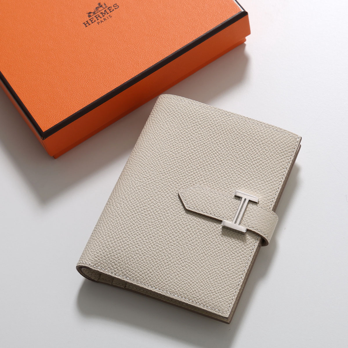 HERMES（エルメス） 二つ折り財布 ベアン コンパクト BEARN COMPACT