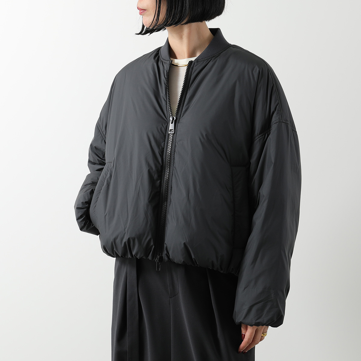 LIVIANA CONTI（リビアナコンティ） ダウンジャケット F5WW25