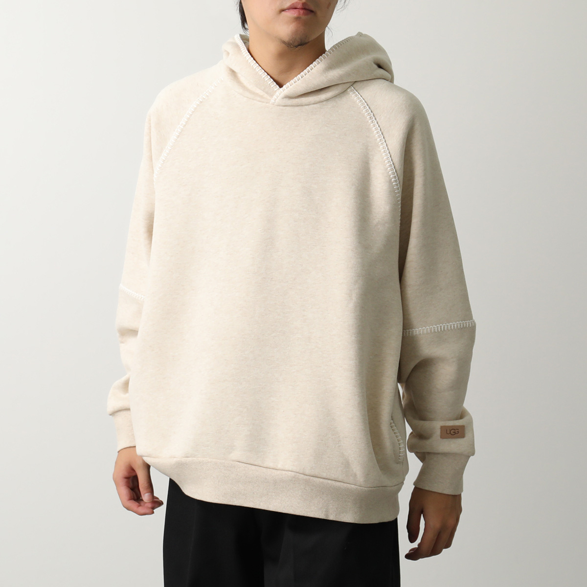 UGG（アグ） パーカー CLASSIC HOODIE クラシック フーディ 1158751