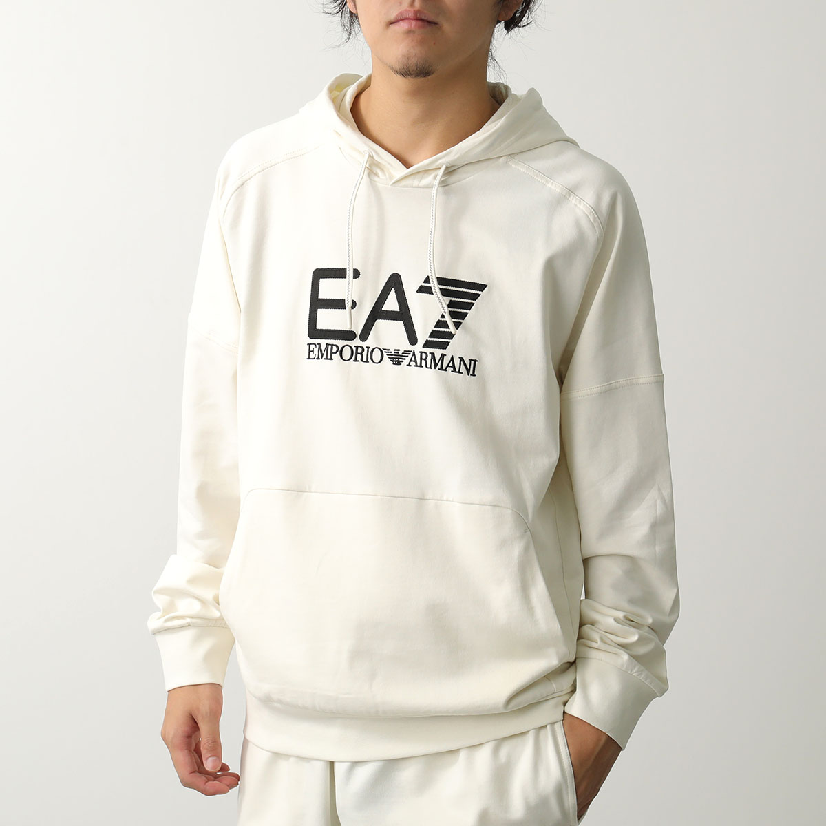 EA7 EMPORIO ARMANI エアセッテ エンポリオアルマーニ フーディ