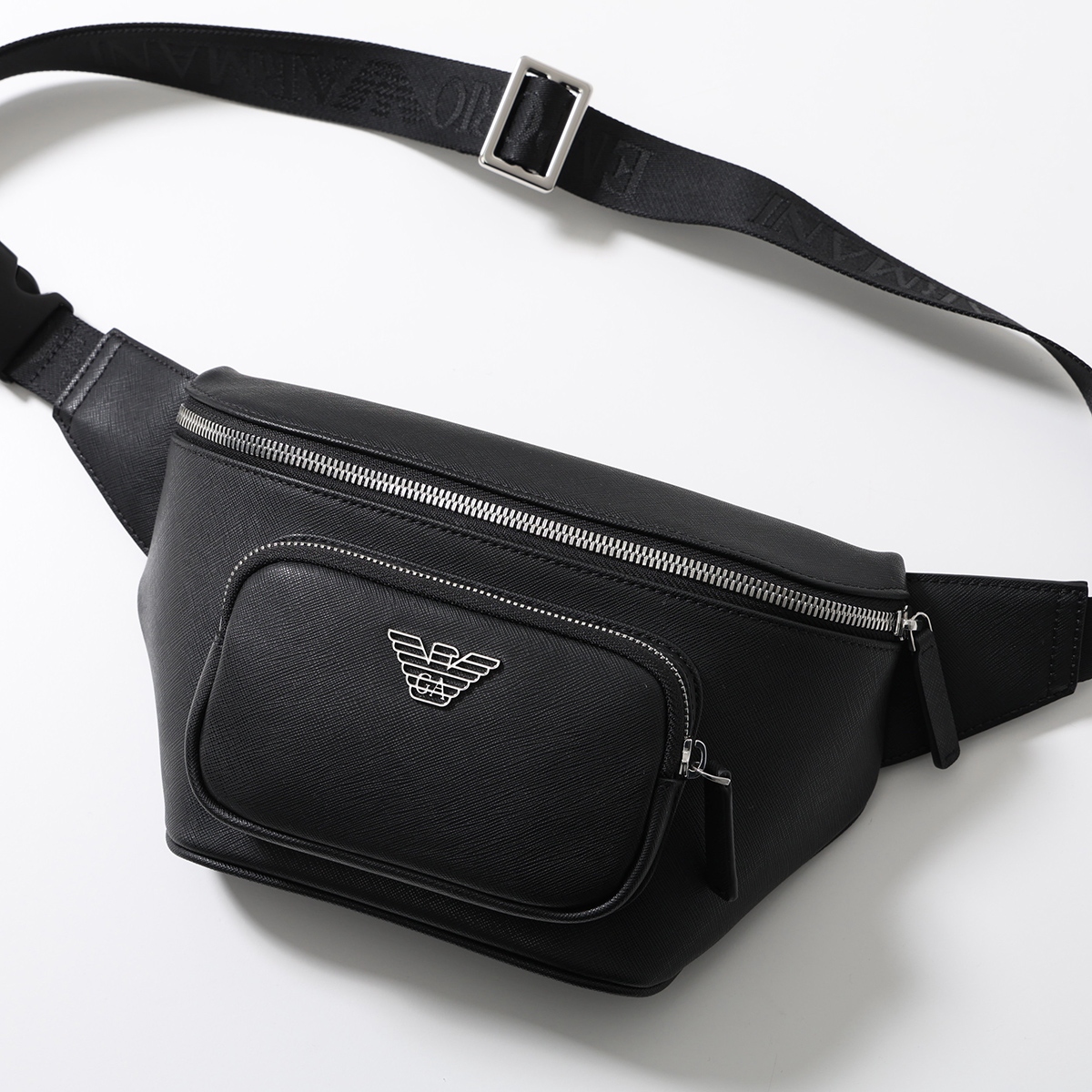 【人気型】 エンポリオアルマーニ ボディバッグ ウエストポーチ ショルダー 黒 EMPORIO ARMANI エンポリオアルマーニ ボディバッグ Y4O238 Y138E