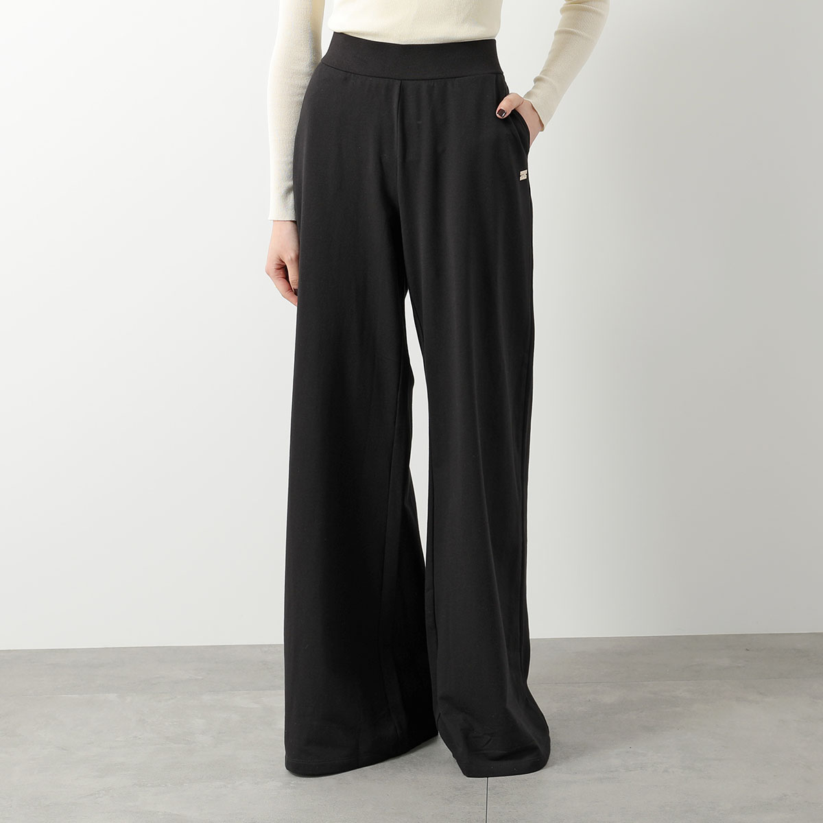 EA7 EMPORIO ARMANI エアセッテ エンポリオアルマーニ ジャージー