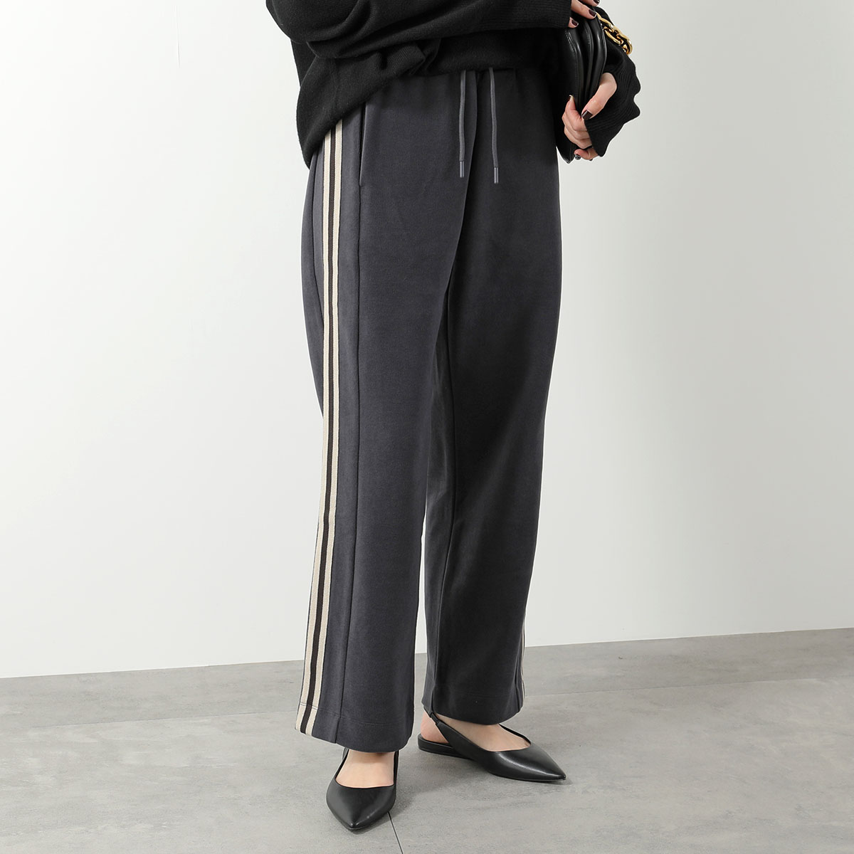 EA7 EMPORIO ARMANI エアセッテ エンポリオアルマーニ ラインパンツ