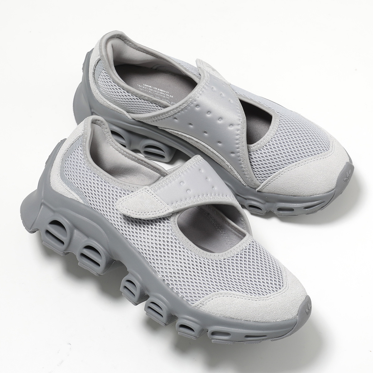 adidas Originals アディダスオリジナルス スニーカー ADIFOM MEGAJANE