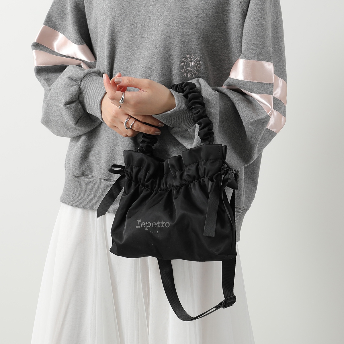 repetto（レペット） ショルダーバッグ Petit ベサスバッグ B0389N