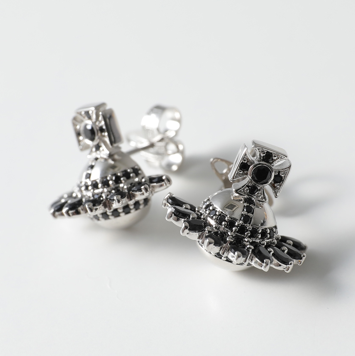 Vivienne Westwood（ヴィヴィアンウエストウッド） ピアス JORDANA