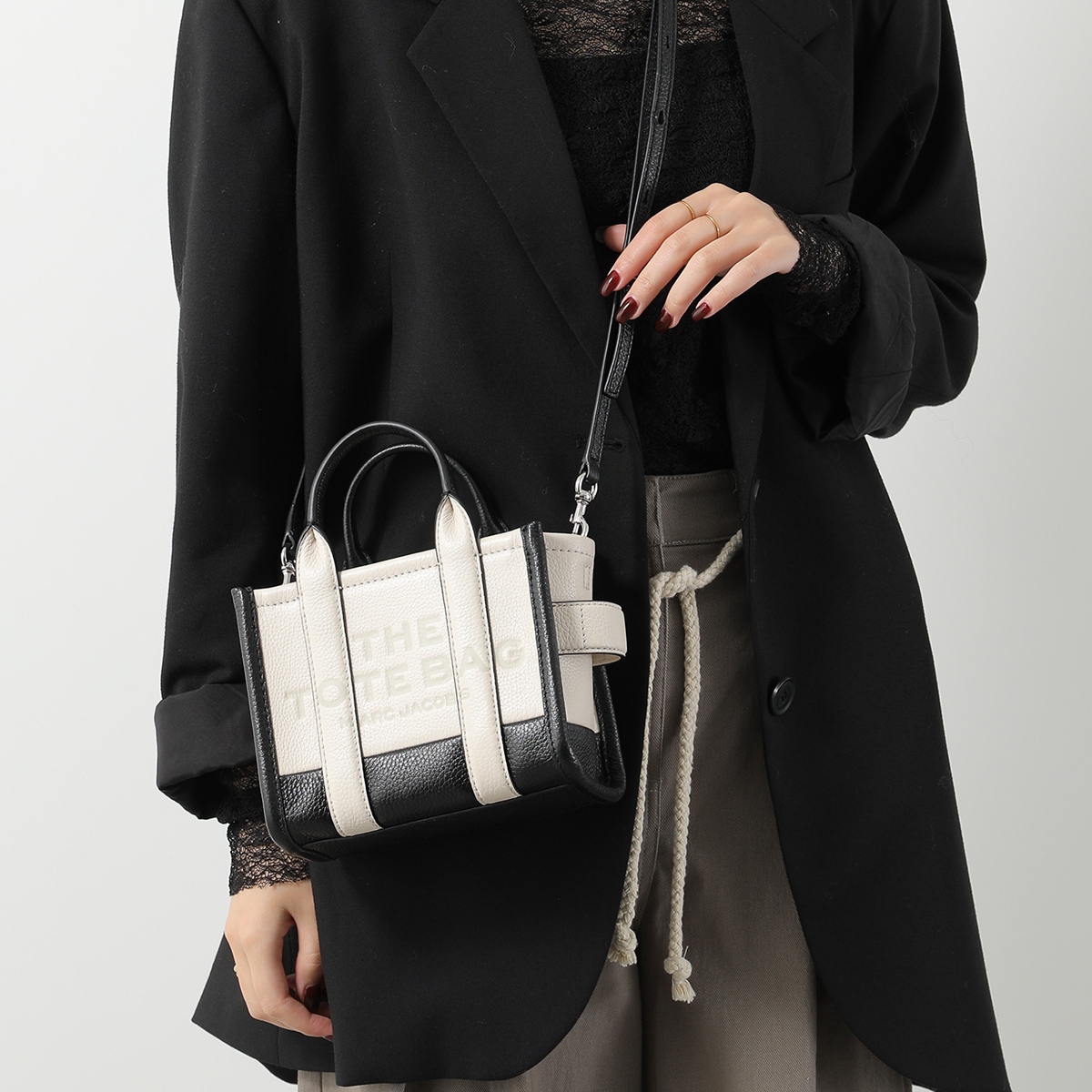 MARC JACOBS（マーク・ジェイコブス） ショルダーバッグ 2S4HCR065H02