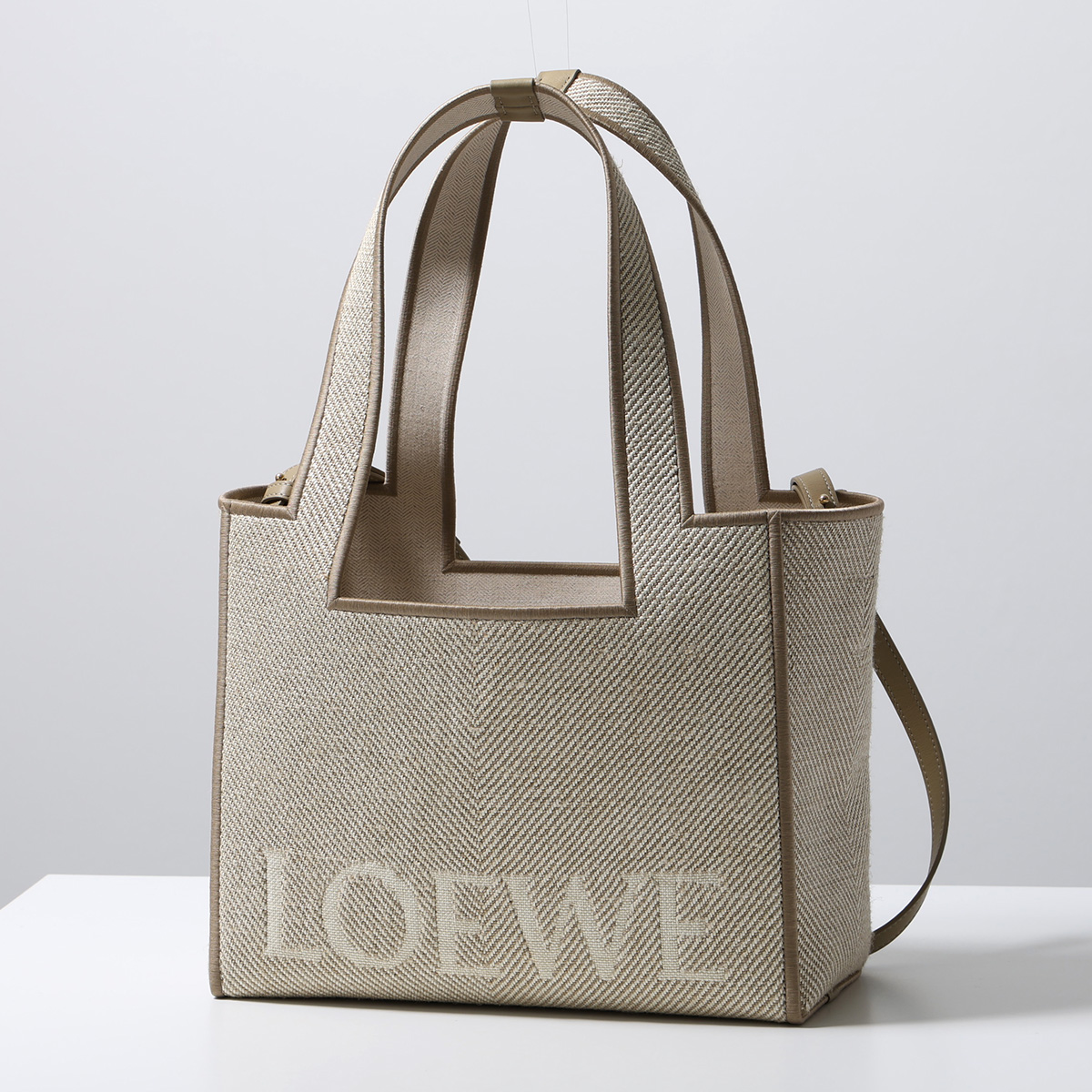 LOEWE（ロエベ） トートバッグ FONT TOTE M フォント ミディアム