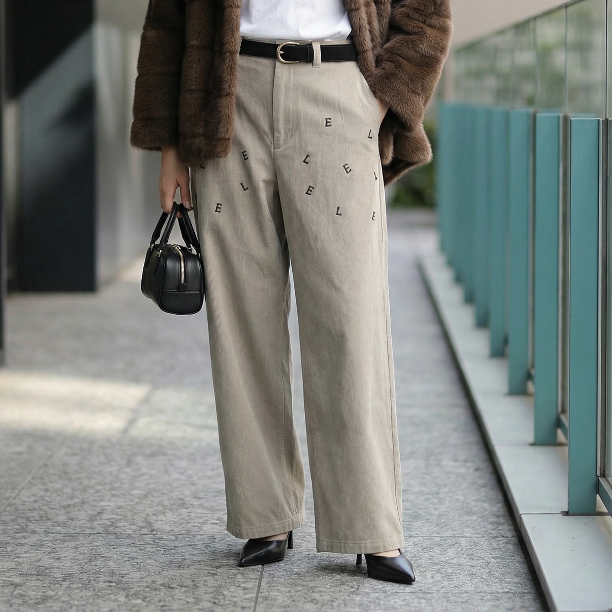 Eimee Law（エイミーロウ） チノパンツ 84513L レディース エンブロイ