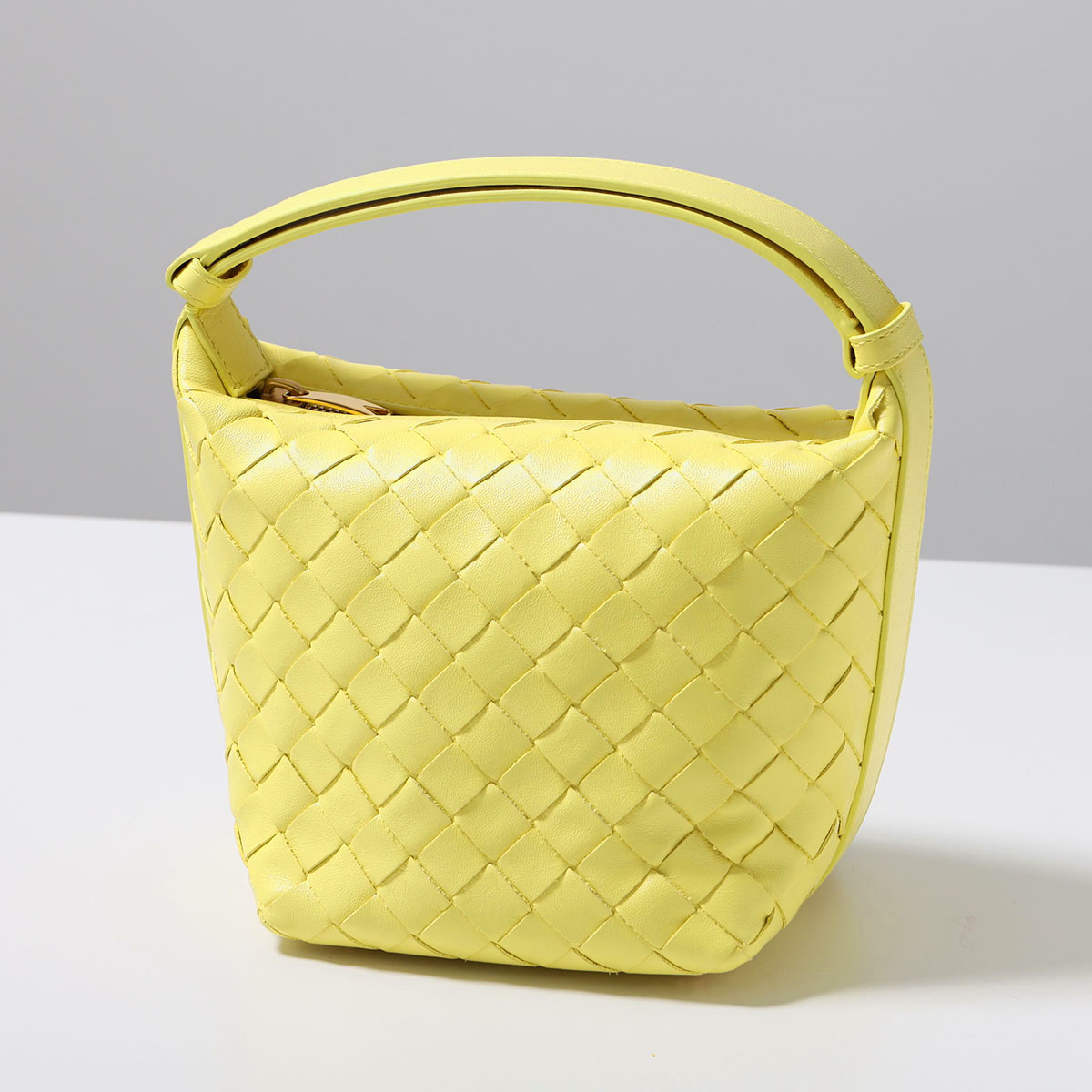 ボッテガヴェネタ BOTTEGA VENETA キャンディー ウォレス イントレチャート ハンドバッグ バッグ レザー レディース グリーン系 776781V3IV12916 【新品】 BOTTEGA VENETA（ボッテガ・ヴェネタ） ハンドバッグ Candy Wallace