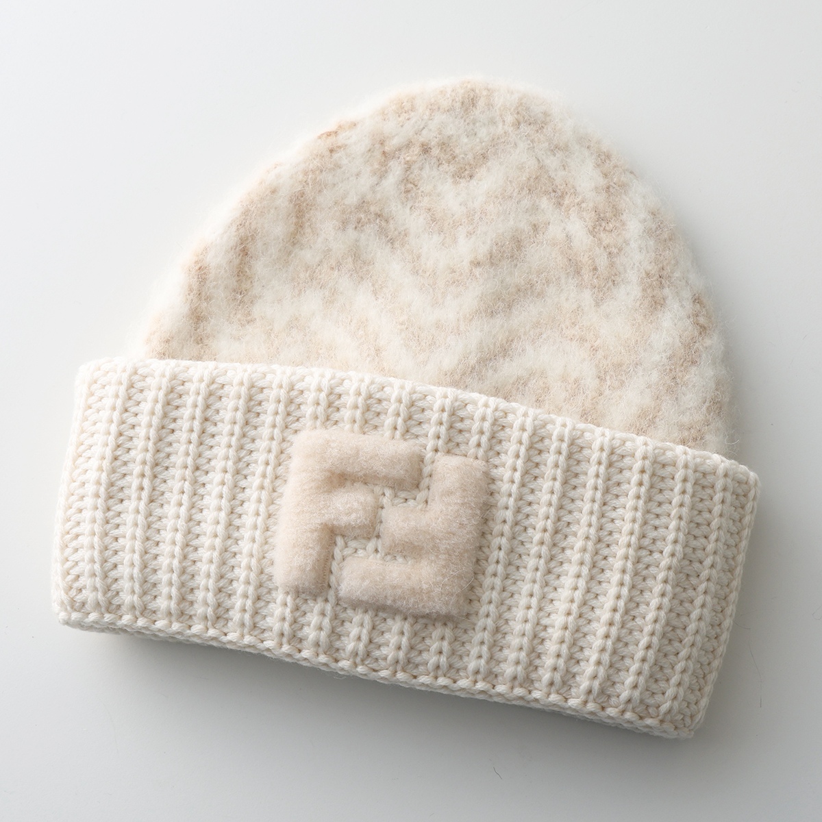 FENDI（フェンディ） ニット帽 FXQ112 AYKM レディース ニットキャップ