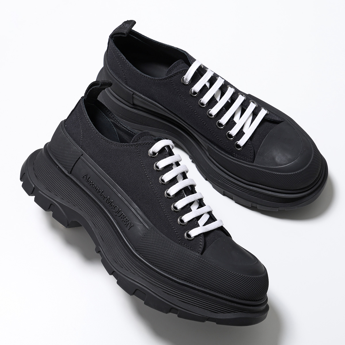 Alexander McQueen（アレキサンダーマックイーン） スニーカー TREAD