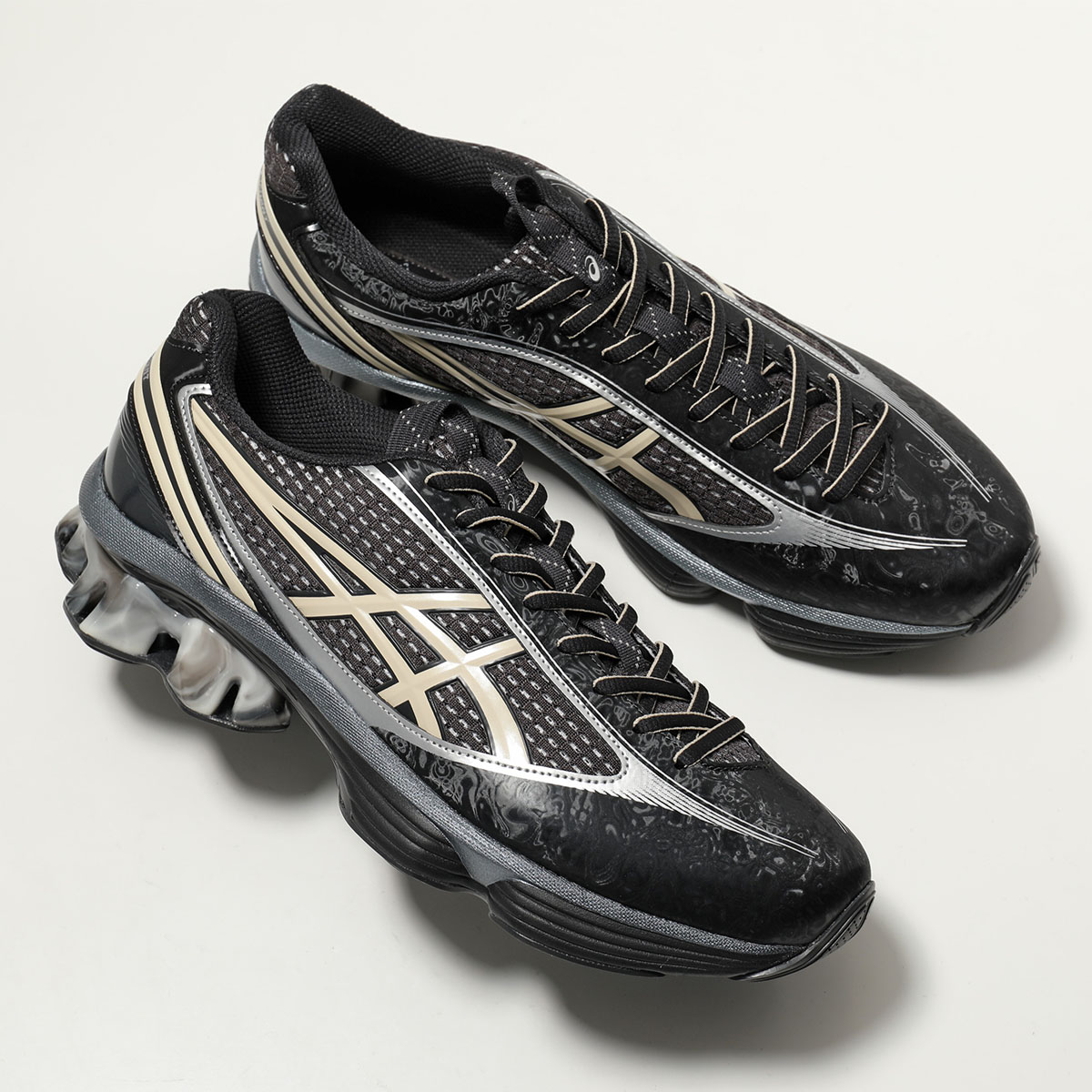 ASICS（アシックス） スニーカー GEL−KINETIC FLUENT ゲル