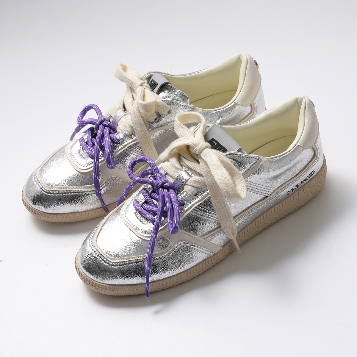 STEVE MADDEN（スティーブ・マデン） スニーカー AUGUSTINE レディース