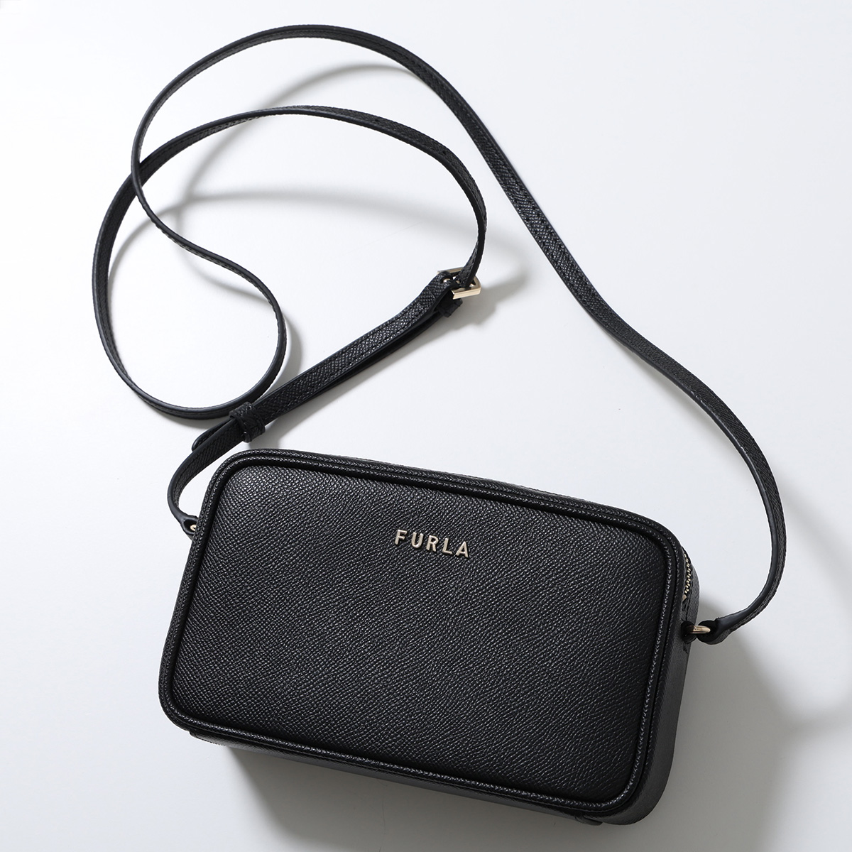 FURLA（フルラ） ショルダーバッグ CLASSIC クラシック WE00600 BX0306