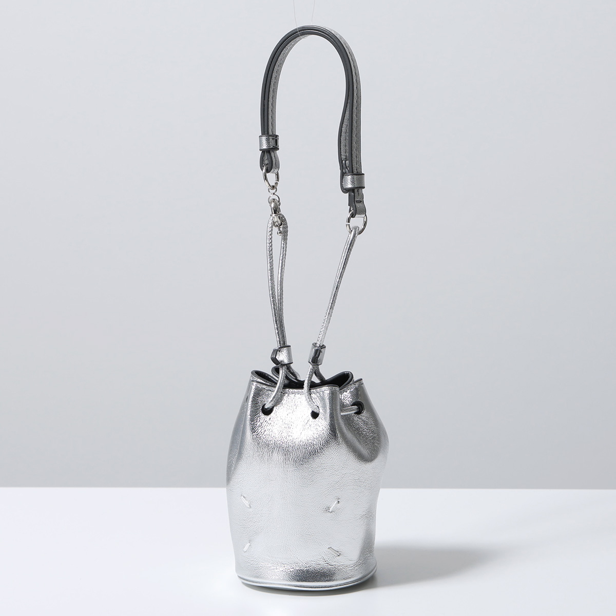 Maison Margiela（メゾンマルジェラ） ハンドバッグ SA1VL0005 P5390