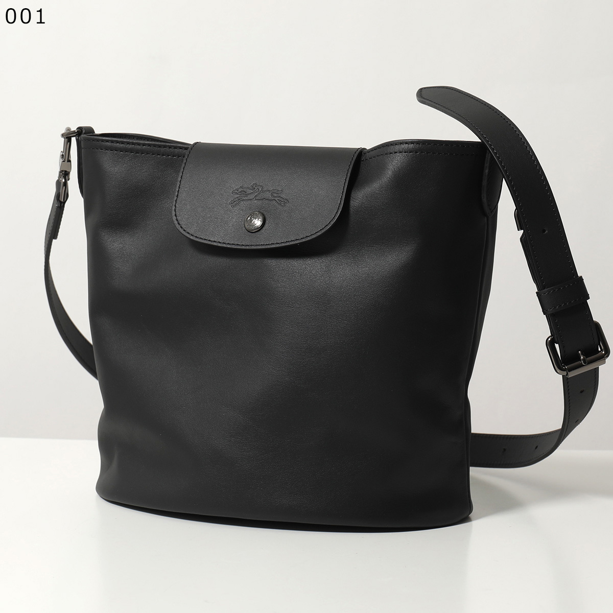 【美品】LONGCHAMP ロンシャン ワンショルダーバッグ レザー フランス製 LONGCHAMP（ロンシャン） ショルダーバッグ Le Pliage Xtra M ル プリ