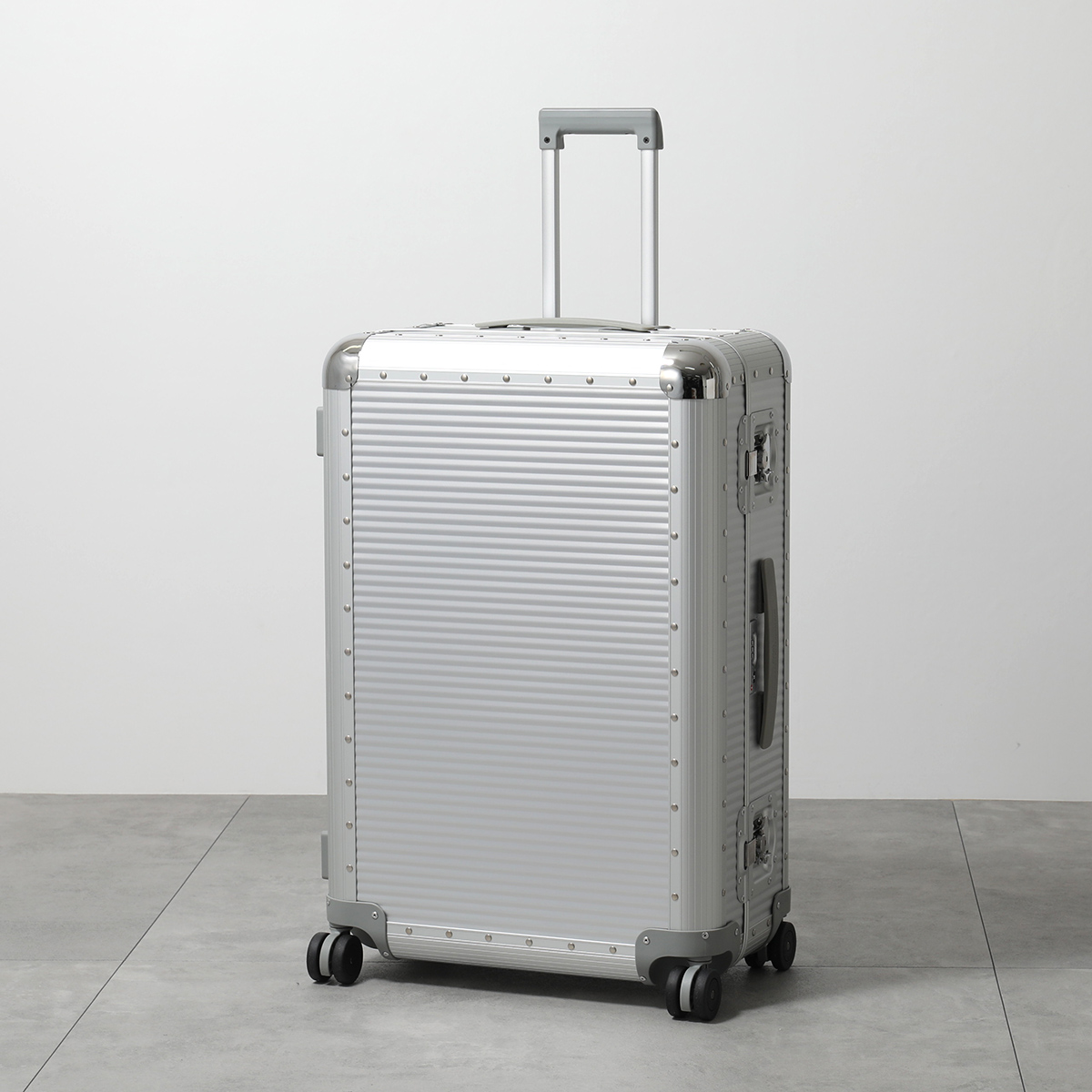 エフピーエムミラノ スーツケース バンクライトSpinner76 FPM MILANO エフピーエムミラノ キャリーケース BANK S SPINNER 76