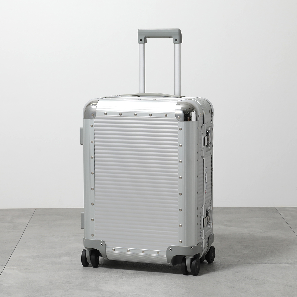 FPM MILANO エフピーエムミラノ キャリーケース BANK S SPINNER 55M