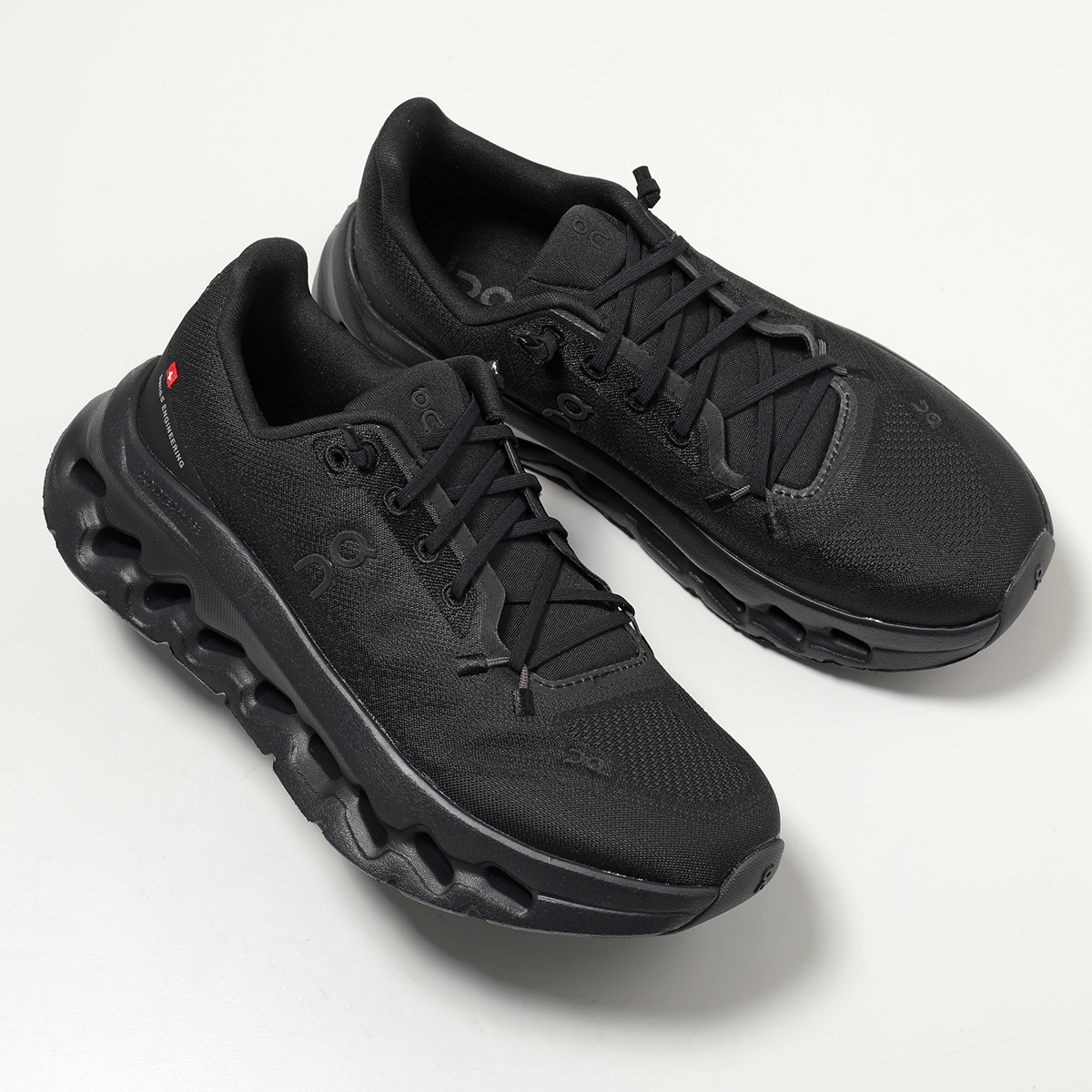 On オン スニーカー Cloudtilt クラウドティルト 3WE10050264