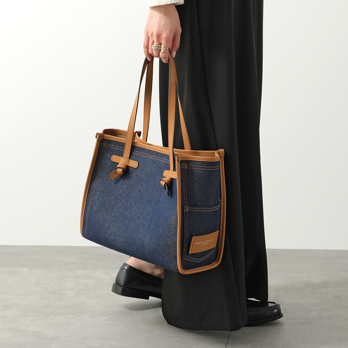 GIANNI CHIARINI（ジャンニ キアリーニ） トートバッグ MARCELLA