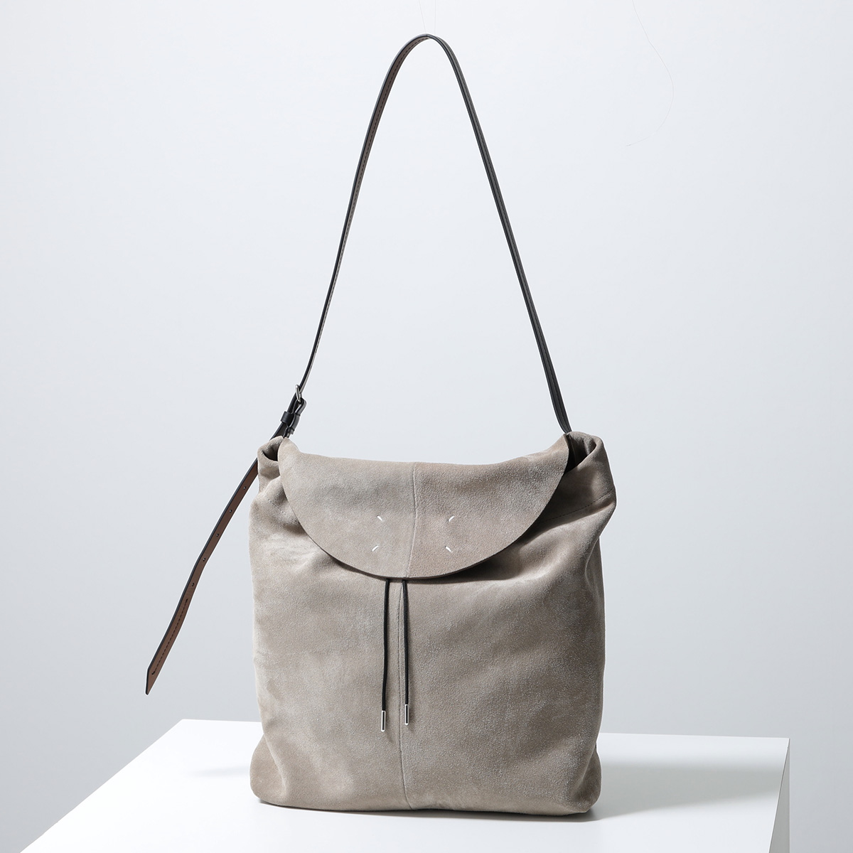 Maison Margiela（メゾンマルジェラ） ショルダーバッグ SB1WC0026