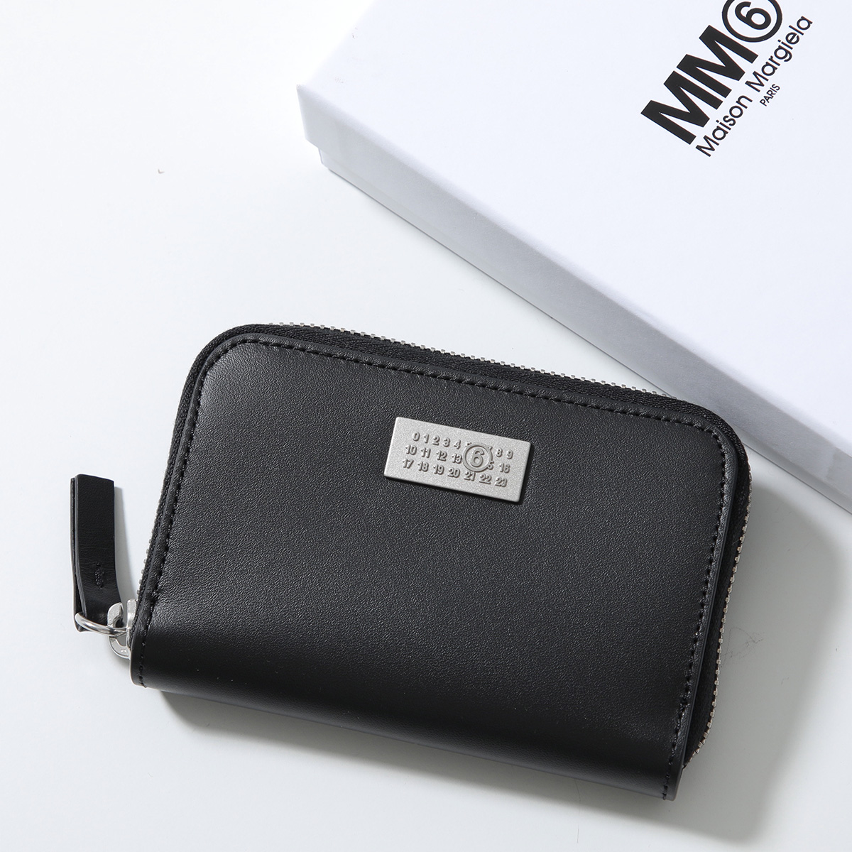 MM6 エムエムシックス メゾンマルジェラ コインケース SA5UI0031 P8873