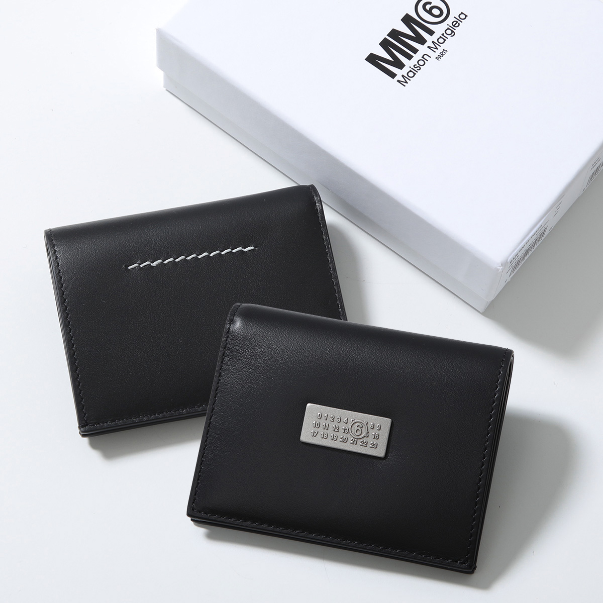 MM6 エムエムシックス メゾンマルジェラ 二つ折り財布　最終価格 MM6 エムエムシックス メゾンマルジェラ 二つ折り財布 SA5UI0015 P8873