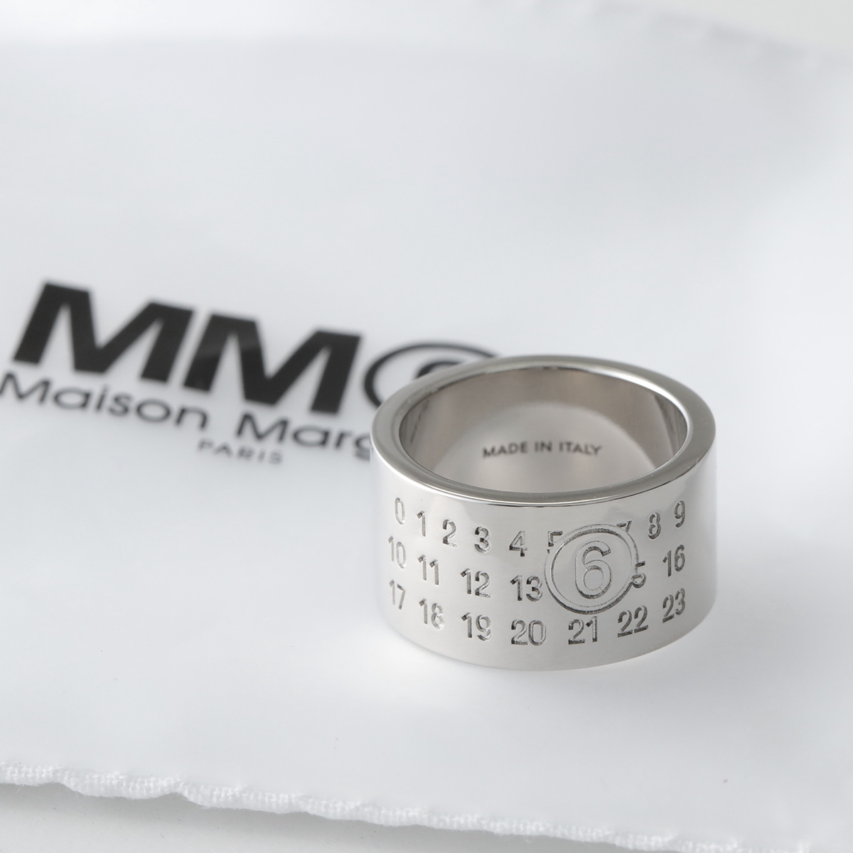 MM6 エムエムシックス メゾンマルジェラ リング SM7UQ0107 P8601