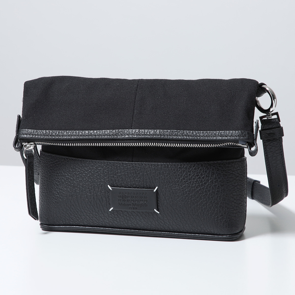 Maison Margiela（メゾンマルジェラ） ショルダーバッグ 5AC SB1WG0088