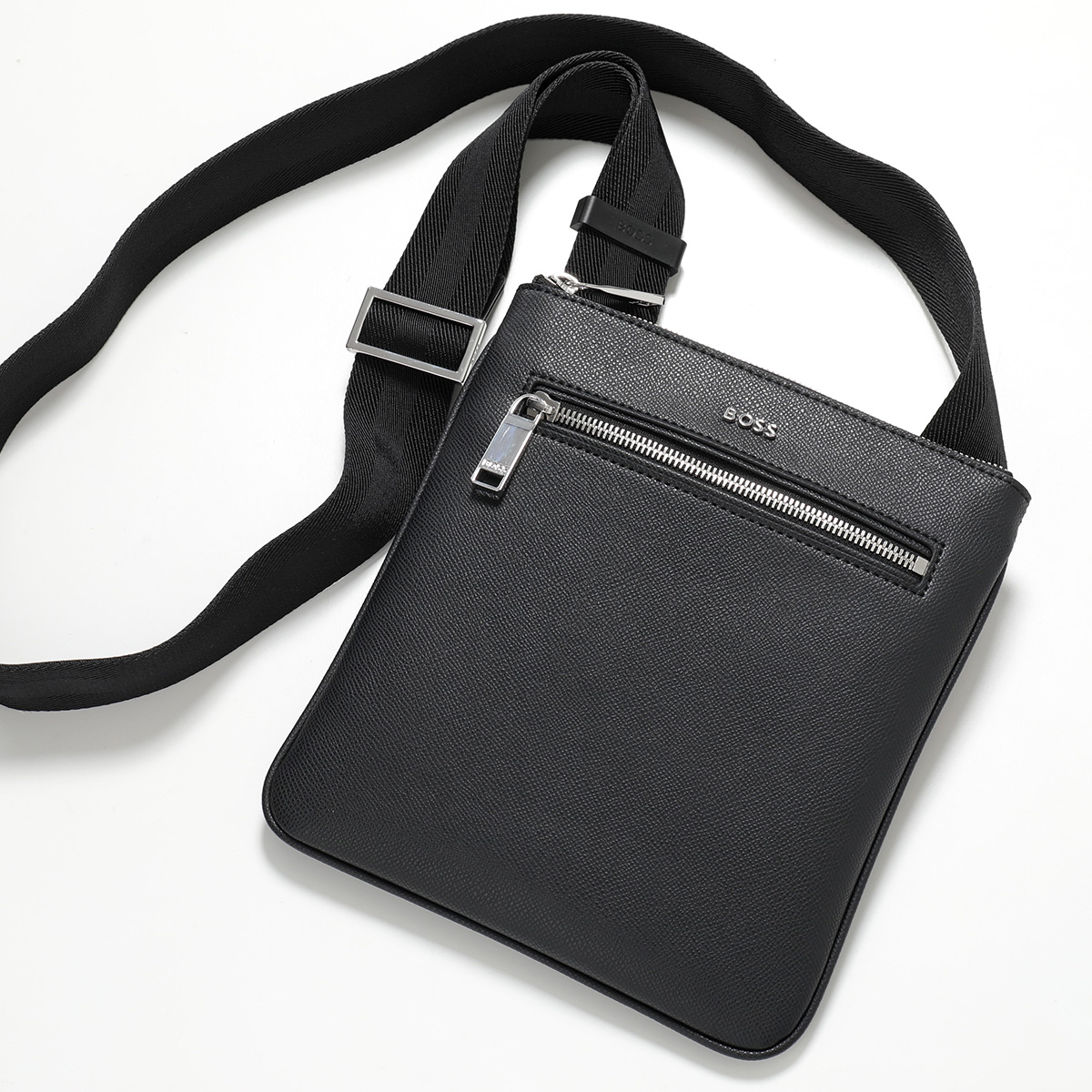 【美品】HUGO BOSS　ヒューゴボス　ビジネスバッグ　シボ皮　ブラック HUGO BOSS（ヒューゴ・ボス） メンズ ブリーフバッグ シボレザー 3way