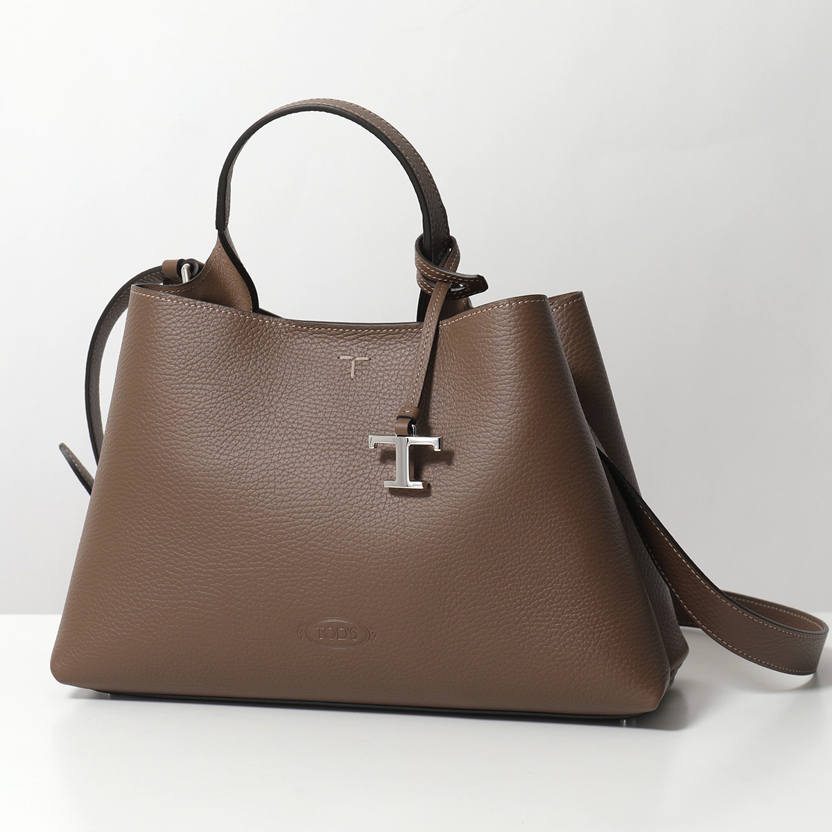 最終お値下げ　新品未使用　tods ショルダーバッグ TOD'S - 最終お値下げ 新品未使用 tods ショルダーバッグの通販 by ち