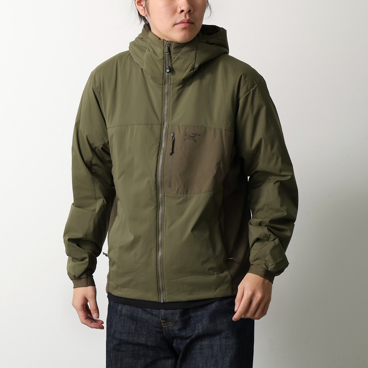 ARC'TERYX LEAF アークテリクスリーフ ナイロンジャケット Atom Hoody