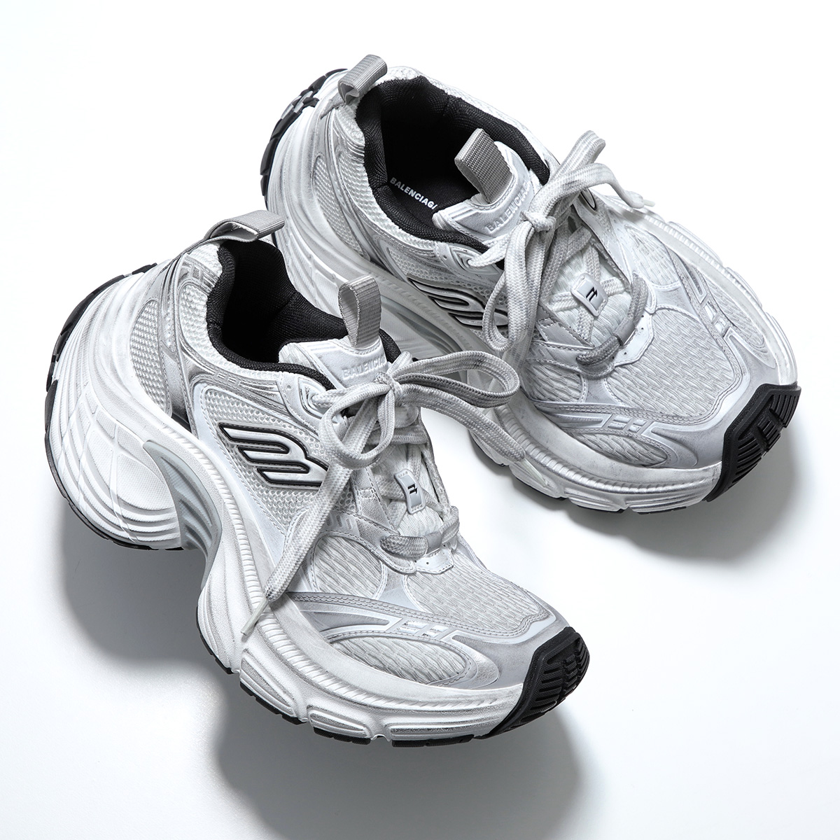 BALENCIAGA レディーススニーカー｜シューズ｜ファッション おすすめ