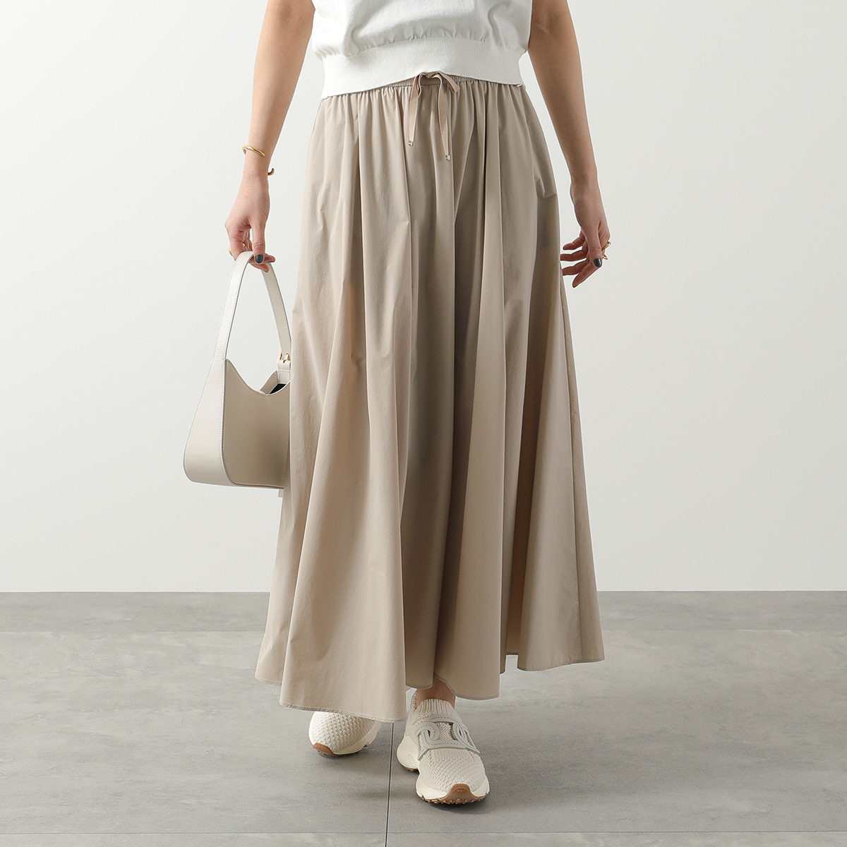 HERNO（ヘルノ） フレアスカート GN000007D 12431SZ レディース ロング