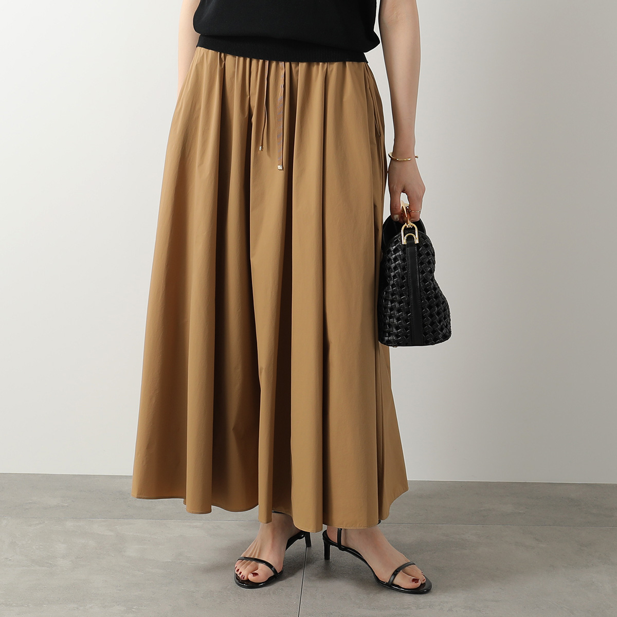 HERNO（ヘルノ） フレアスカート GN000007D 12431SZ レディース ロング