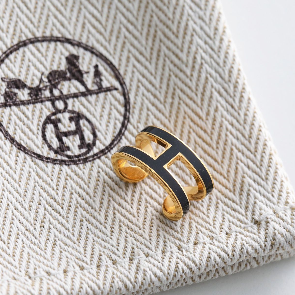 HERMES（エルメス） イヤーカフ ポップアッシュ Pop H ear cuff
