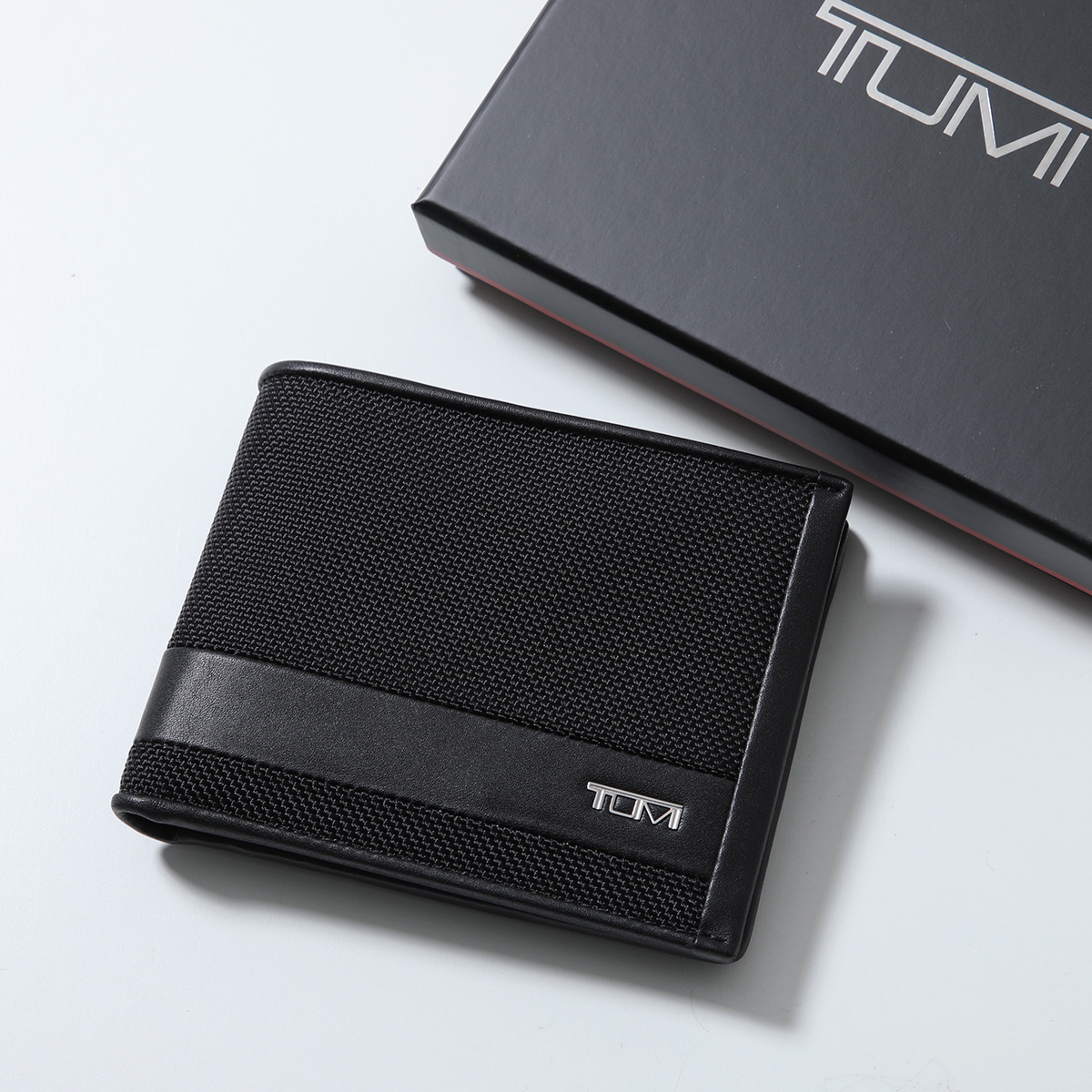 TUMI（トゥミ） 二つ折り財布 GBL WALLET W/ COIN POCKET 135613