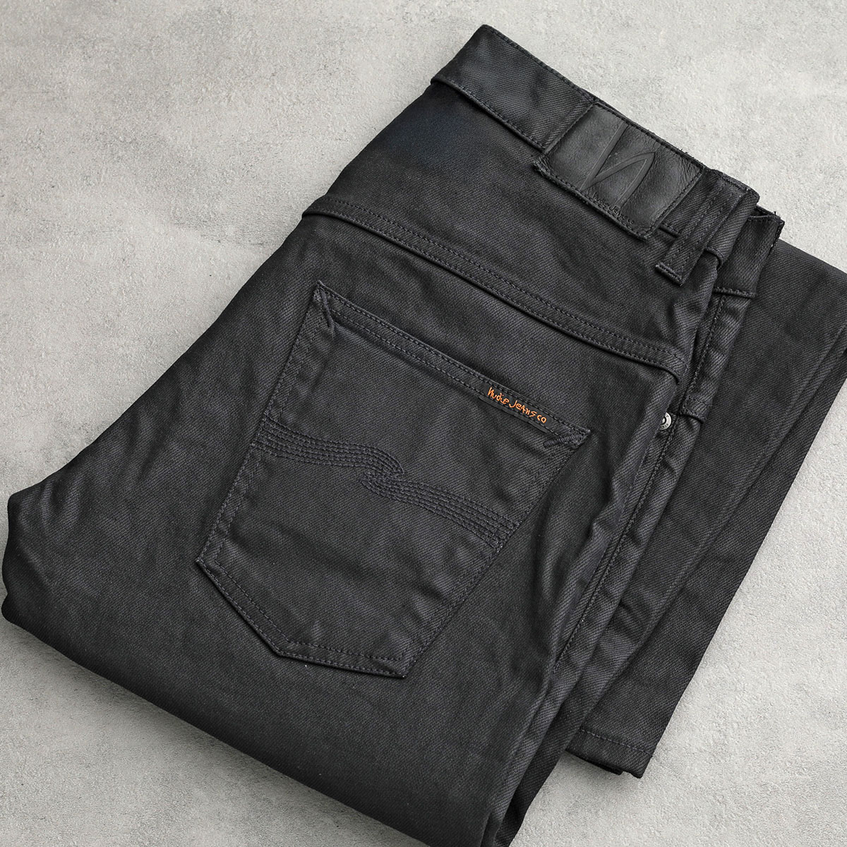 fin-ch ブラックデニム 希少サイズ nudie Jeans ヌーディージーンズ デニムパンツ Thin Finn Organic Back