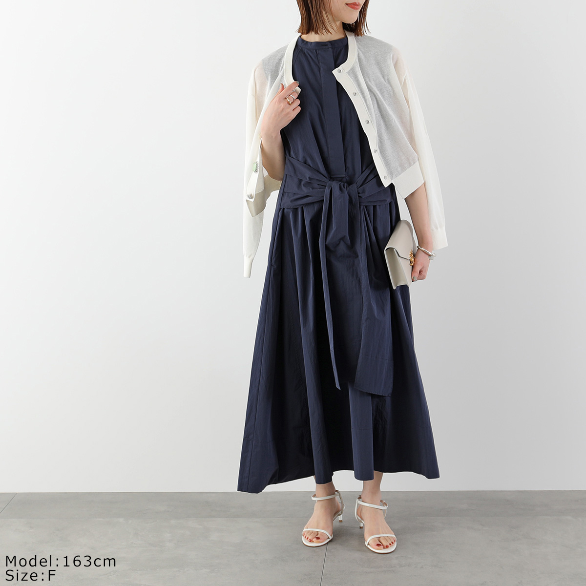 美品★【anana】アナナ 半袖 チュニックワンピース カジュアル anana 24 aw LOOK BOOK ______ ☑︎ボンディング切替フレアニット