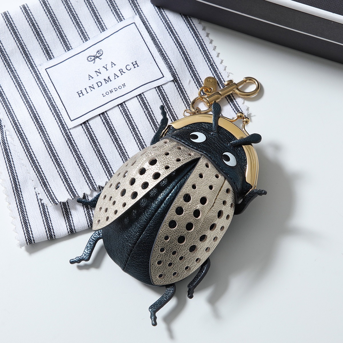 インポートセレクトmusee - ANYA HINDMARCH(アニヤハインドマーチ