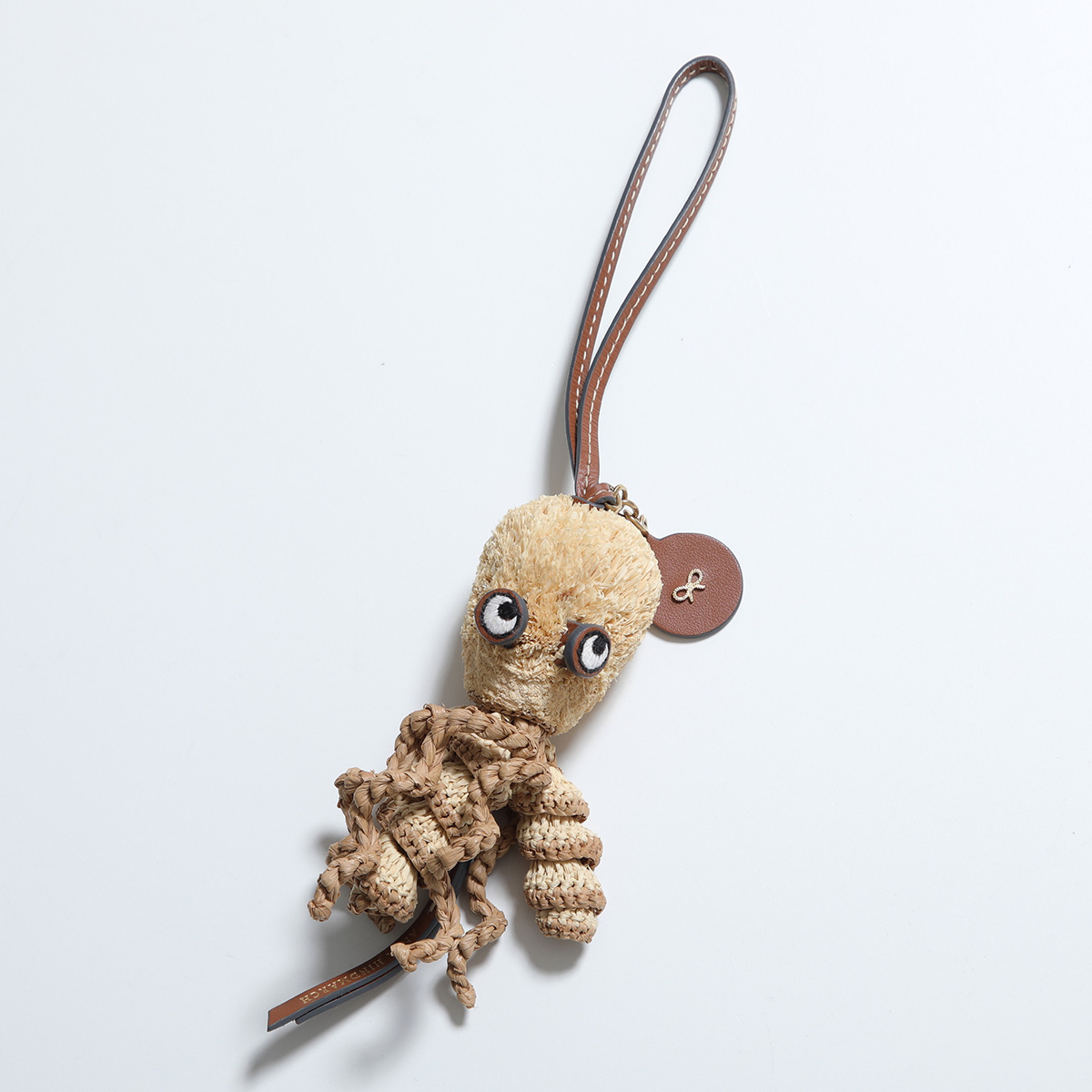 ANYA HINDMARCH（アニヤ・ハインドマーチ） キーホルダー Charm