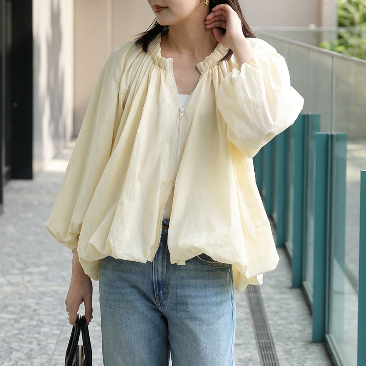 【新品】イデアルーチェ　バルーンサテンブルゾン　レモンイエロー Torrazzo Donna（トラッゾドンナ） ブルゾン 6265-568 レディース