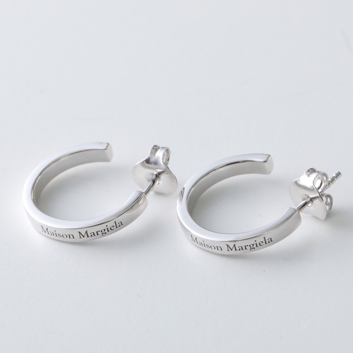 Maison Margiela（メゾンマルジェラ） フープピアス SM1VG0057 P8865