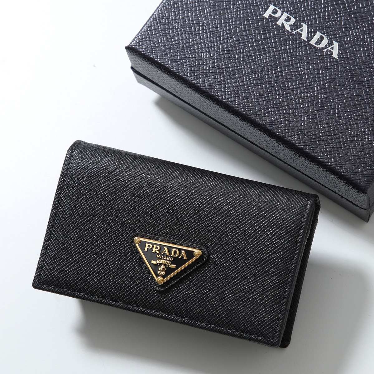 【美品/正規品】PRADAサフィアーノ　キャリケース　本革ブラック PRADA（プラダ） カードケース 1MC122 QHH レディース サフィアーノ