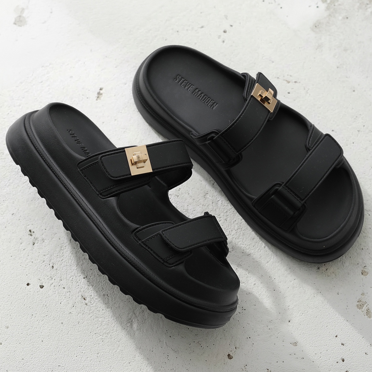 Supreme ブラック スライドサンダル 2026年最新】Yahoo!オークション -supreme シュプリーム サンダルの
