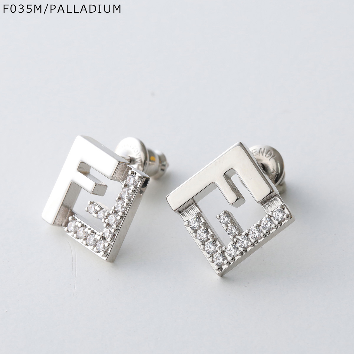Fendi シルバー 四角形スタッドピアス FENDI（フェンディ） スタッドピアス FOREVER フォーエバー 8AL294