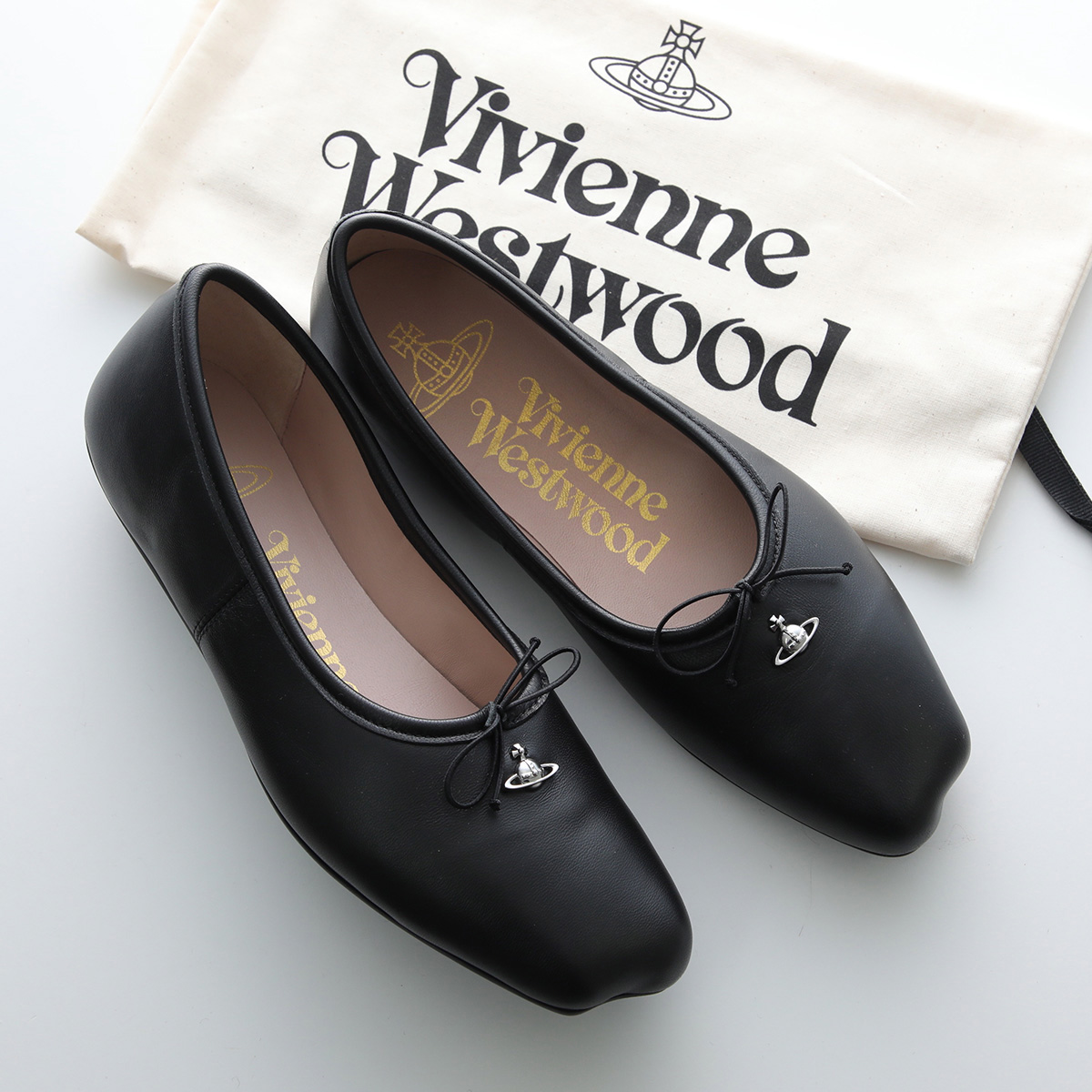 ヴィヴィアン Vivienne Westwood キャミソール ブラック オーヴ Vivienne Westwood(ヴィヴィアンウエストウッド) キャミソール