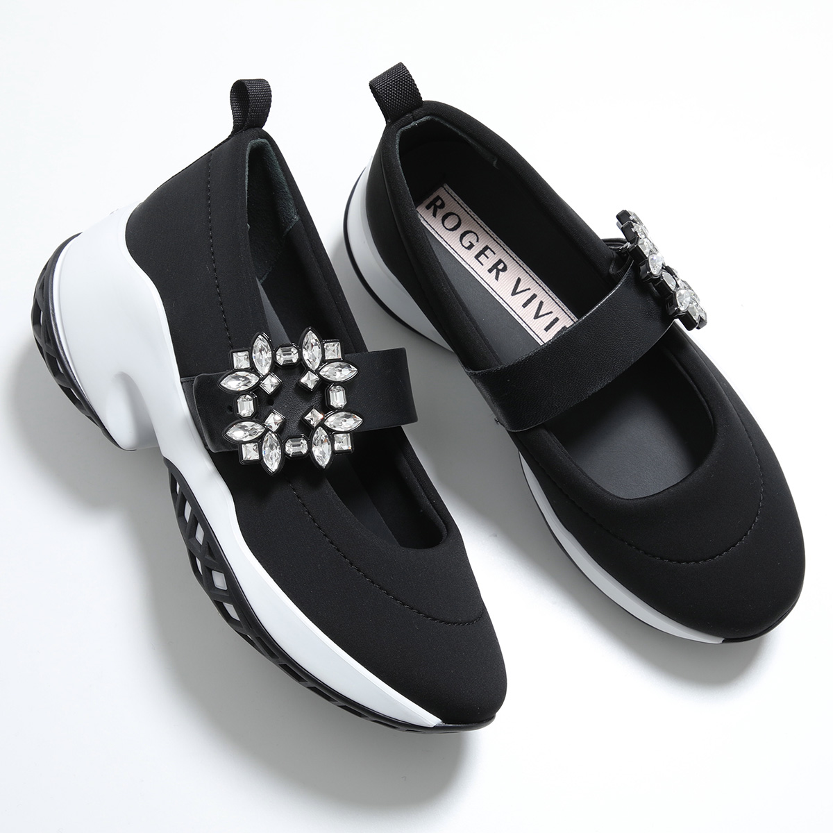 Roger Vivier（ロジェヴィヴィエ） スニーカー VIV RUN STRASS